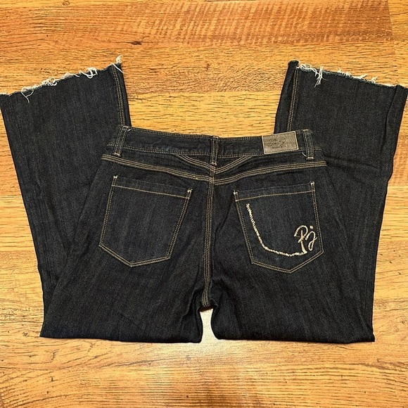 Pear J Dark Vintage Wash Mid Rise Boot Cut Frayed Hem Jeans Pocket Detail GG - Picture 2 of 4